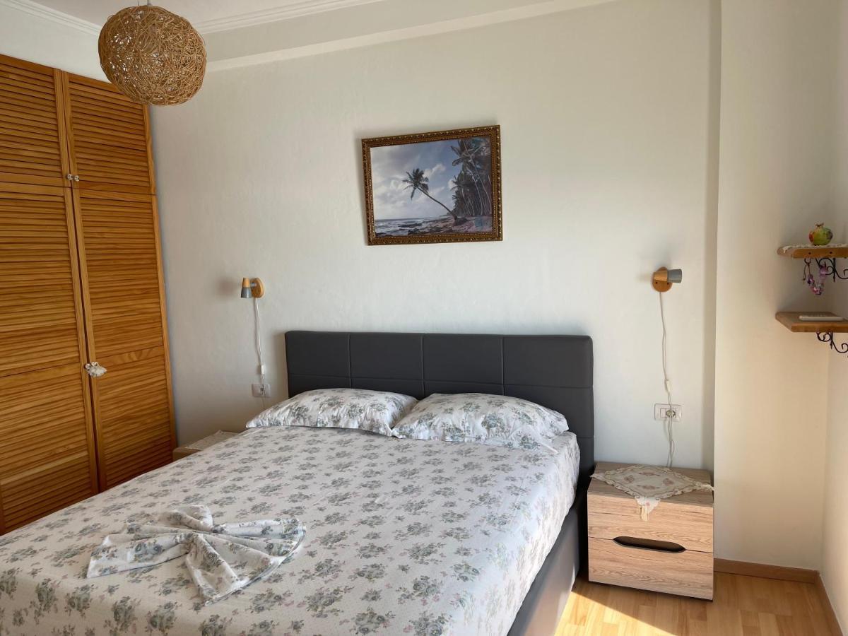 Sina Apartments Saranda Kültér fotó