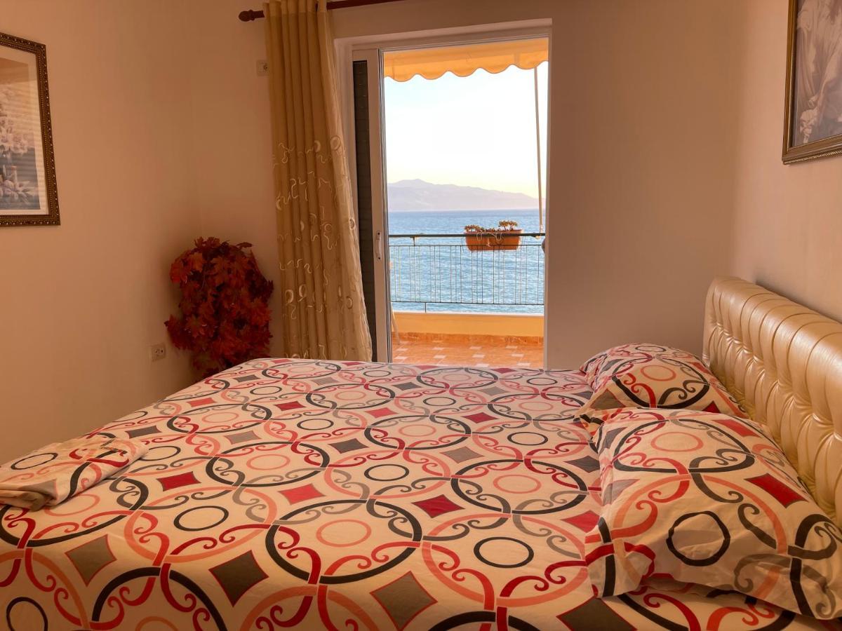 Sina Apartments Saranda Kültér fotó