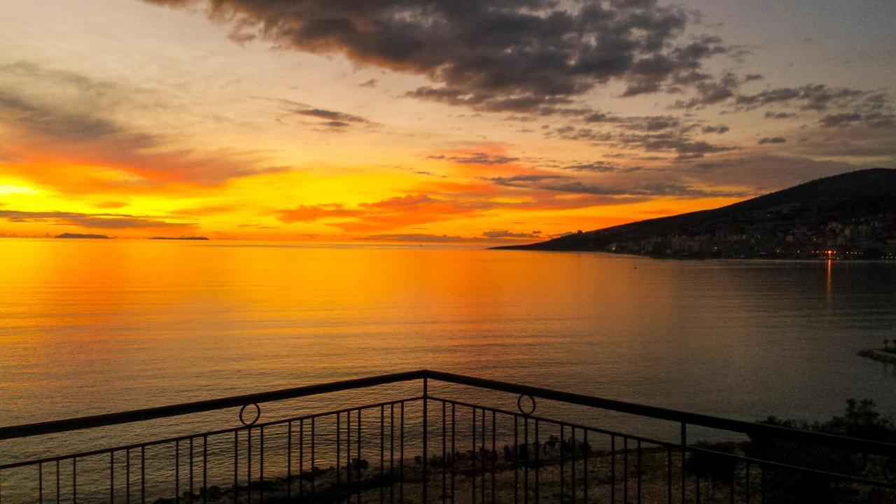 Sina Apartments Saranda Kültér fotó